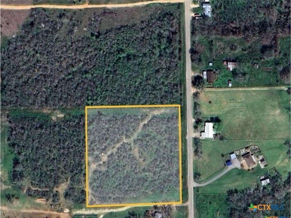 4 Acres of Residential Land for Sale in Seguin, Texas
