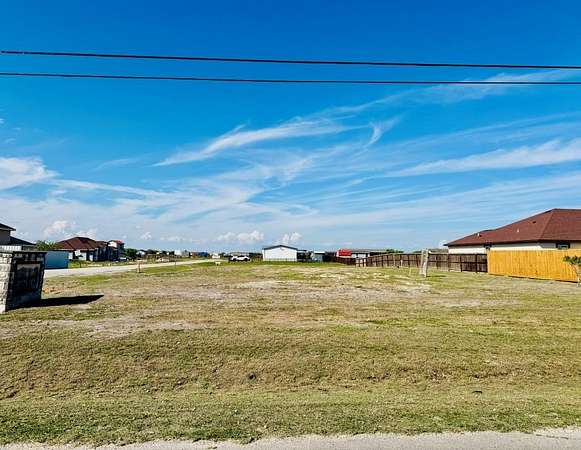 0.52 Acres of Mixed-Use Land for Sale in Robstown, Texas