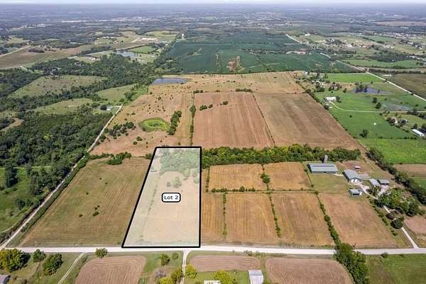 3.79 Acres of Residential Land for Sale in Linwood, Kansas