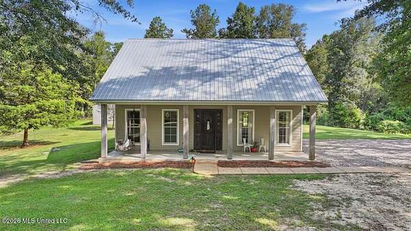10 Acres of Land with Home for Sale in Raymond, Mississippi
