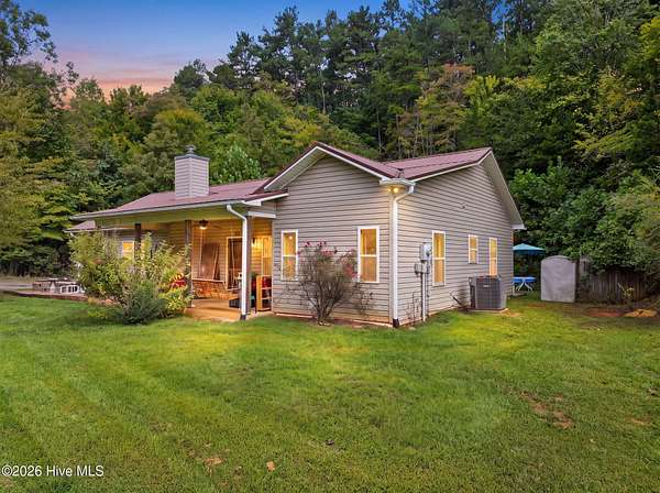 10 Acres of Land with Home for Sale in Murphy, North Carolina