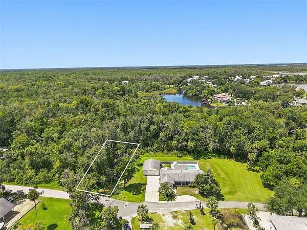 0.17 Acres of Land for Sale in Crystal River, Florida