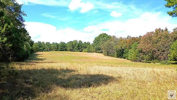 107 Acres of Land for Sale in Queen City, Texas