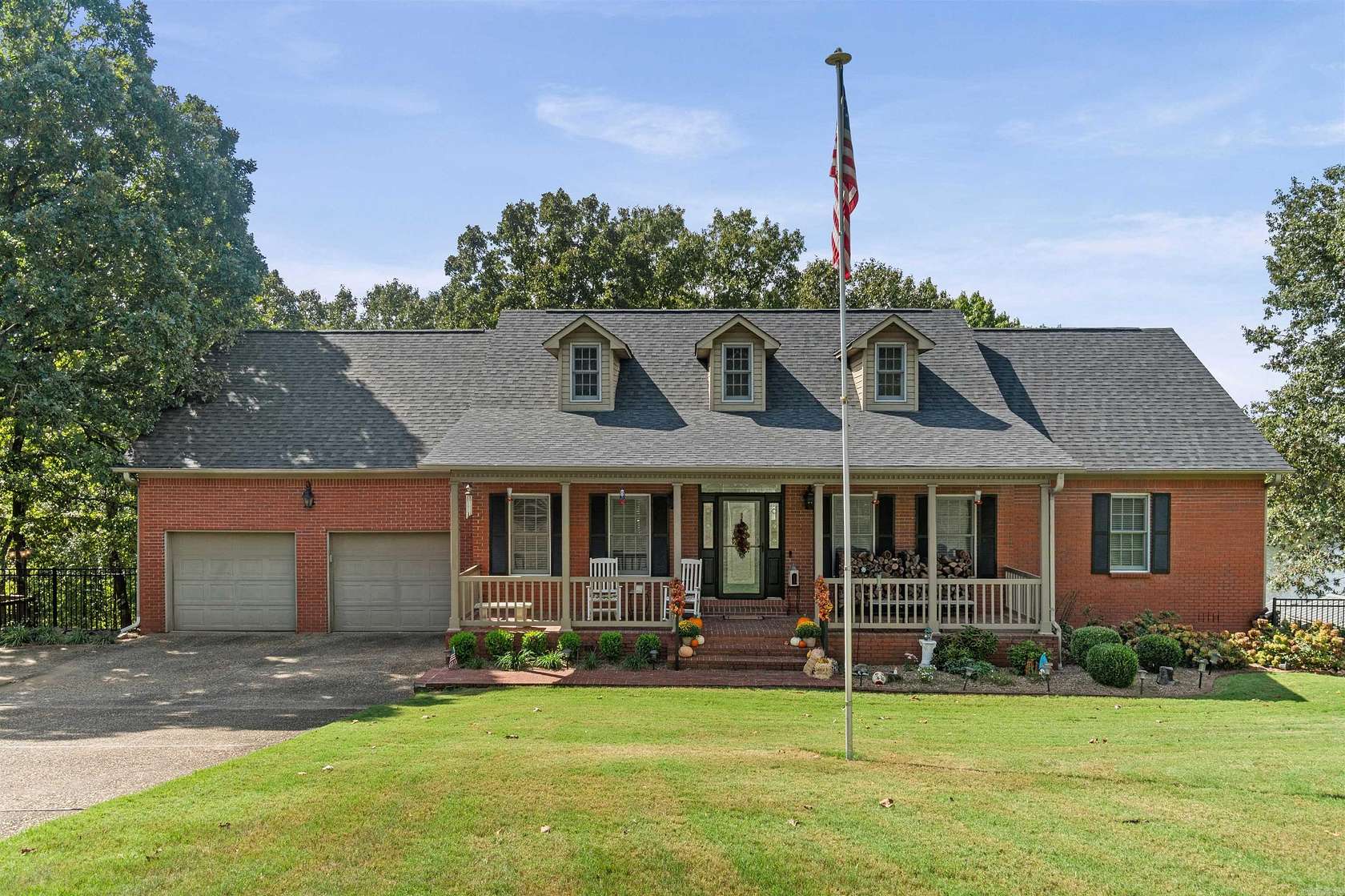 4.5 Acres of Land with Home for Sale in Cabot, Arkansas