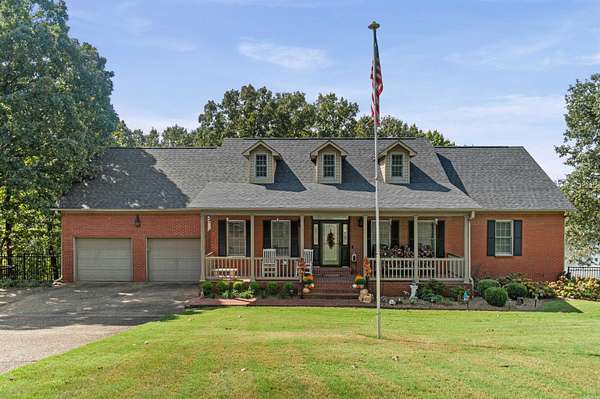 4.5 Acres of Land with Home for Sale in Cabot, Arkansas
