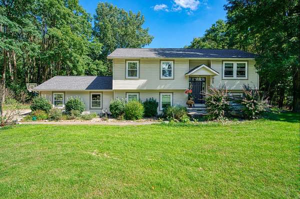 2.5 Acres of Land with Home for Sale in Grass Lake, Michigan