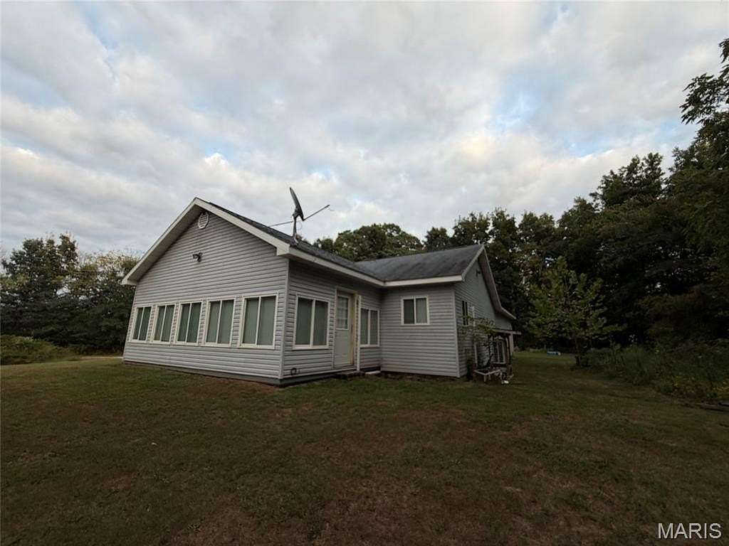 5 Acres of Land with Home for Sale in Shobonier, Illinois
