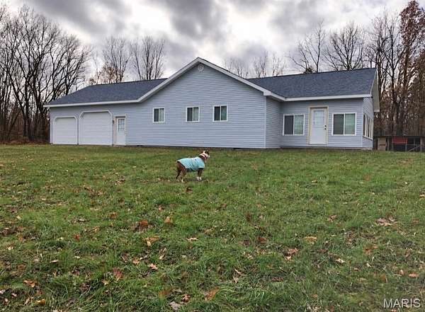 5 Acres of Land with Home for Sale in Shobonier, Illinois