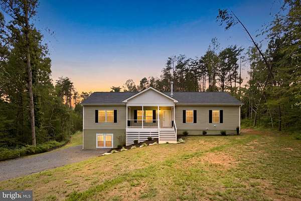 3 Acres of Land with Home for Sale in Unionville, Virginia