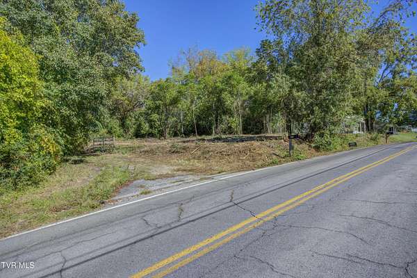3.18 Acres of Residential Land for Sale in Bristol, Tennessee