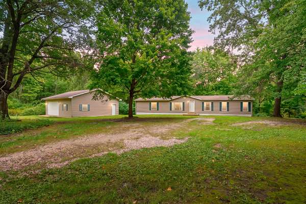 10 Acres of Land with Home for Sale in Battle Creek, Michigan