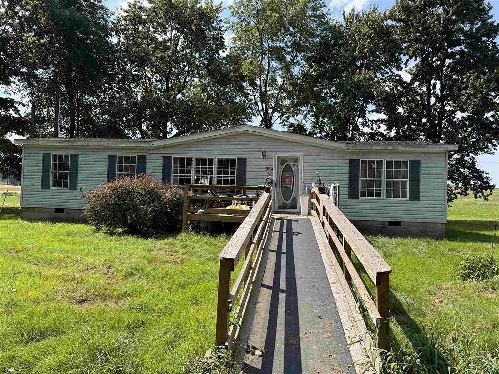 2 Acres of Land with Home for Sale in Calhoun, Kentucky