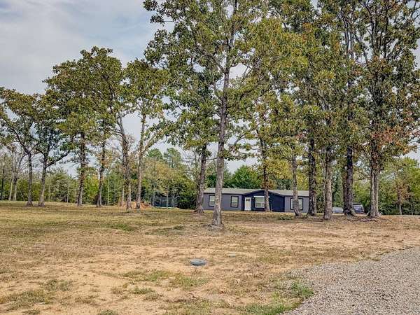 6.2 Acres of Improved Residential Land for Sale in Atoka, Oklahoma