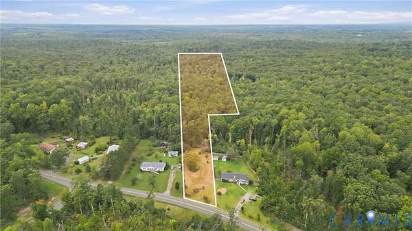 10 Acres of Residential Land for Sale in Louisa, Virginia