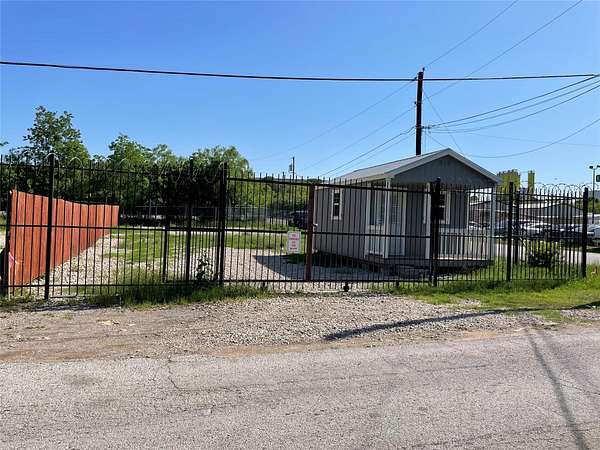 0.12 Acres of Commercial Land for Sale in Dallas, Texas