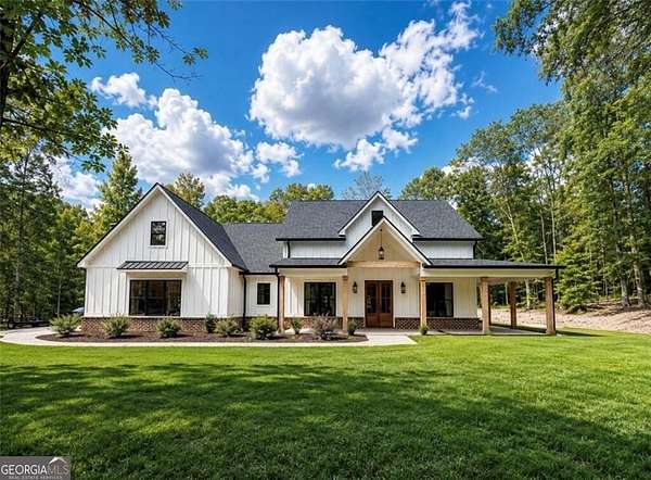 3 Acres of Land with Home for Sale in Kingston, Georgia