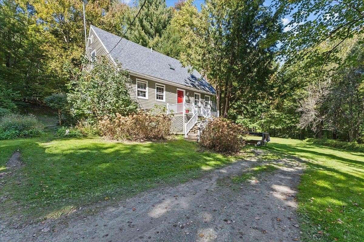 18.4 Acres of Land with Home for Sale in Underhill, Vermont