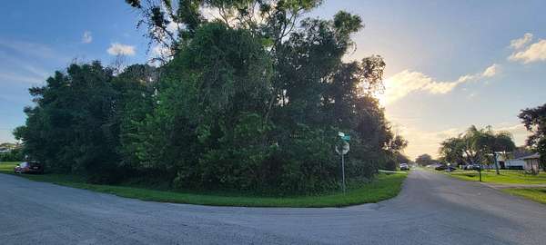 0.33 Acres of Residential Land for Sale in Port St. Lucie, Florida