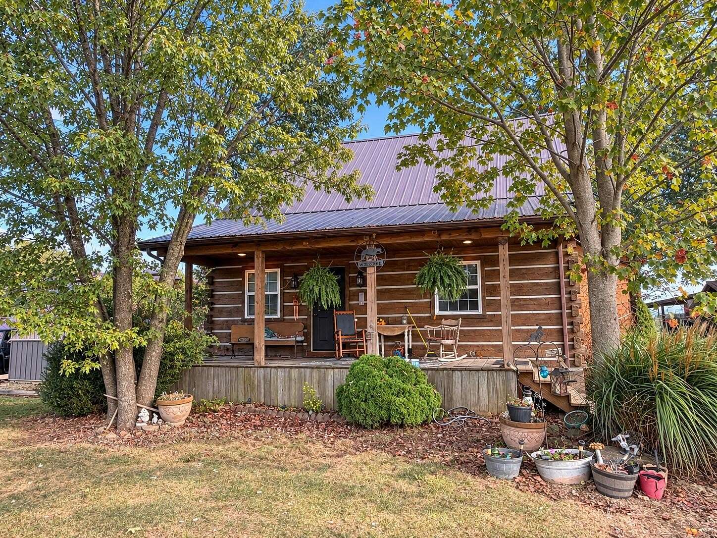 1.5 Acres of Land with Home for Sale in London, Kentucky