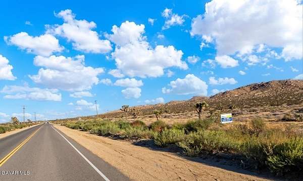 2 Acres of Land for Sale in Lake Los Angeles, California