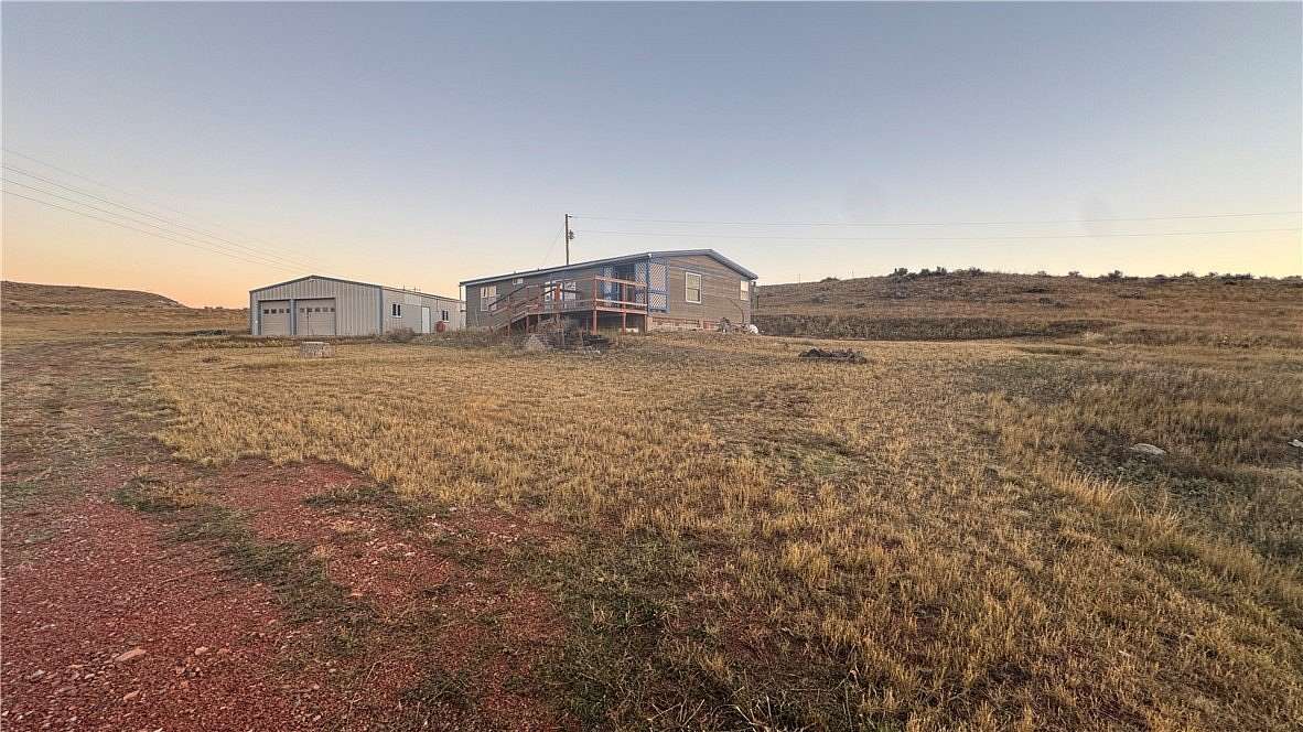 10 Acres of Land with Home for Sale in Forsyth, Montana