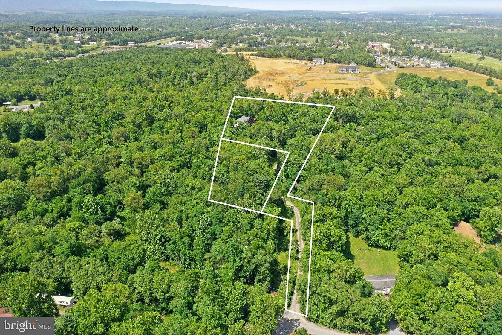 2 Acres of Residential Land for Sale in Bunker Hill, West Virginia