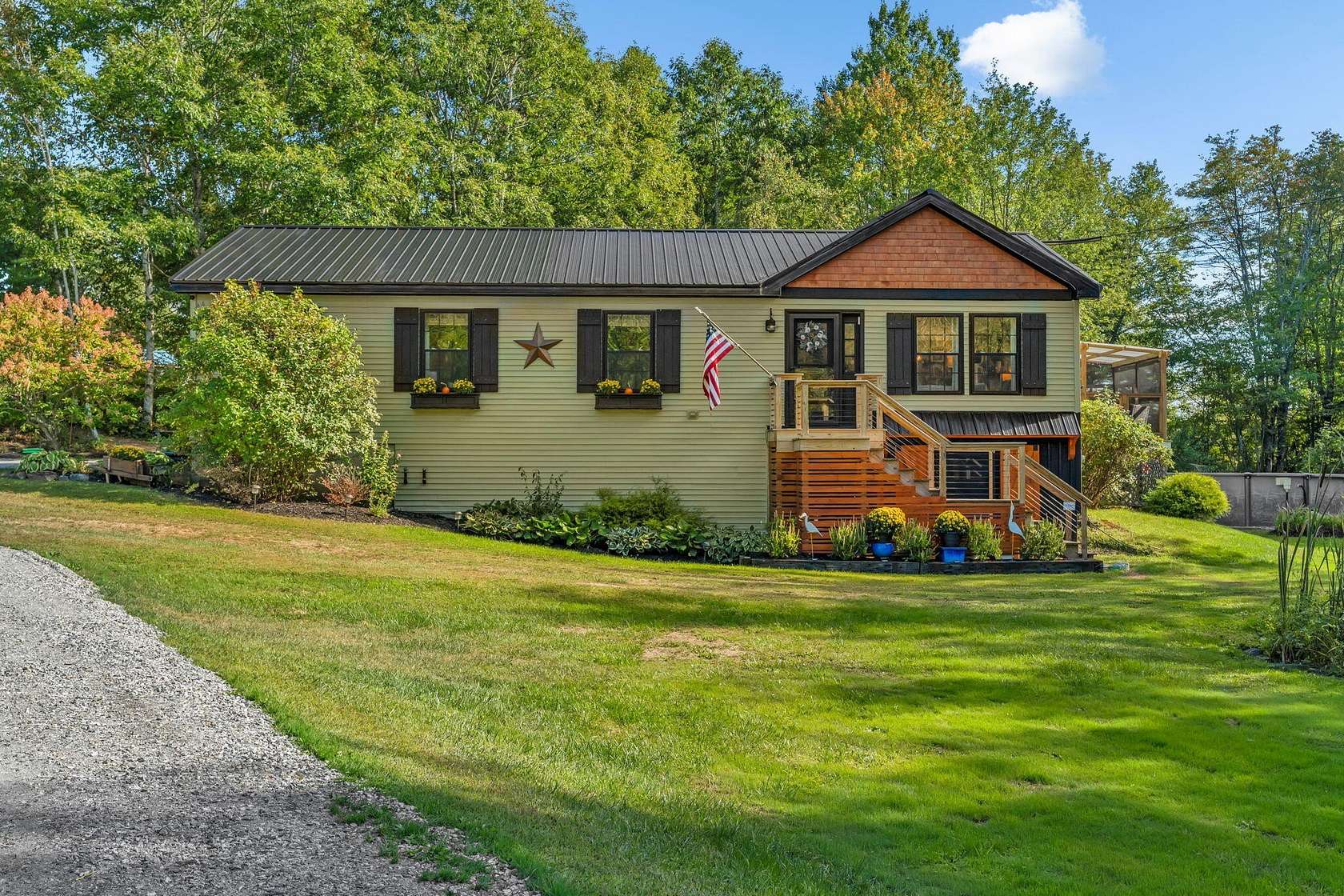 2.5 Acres of Land with Home for Sale in Boothbay, Maine