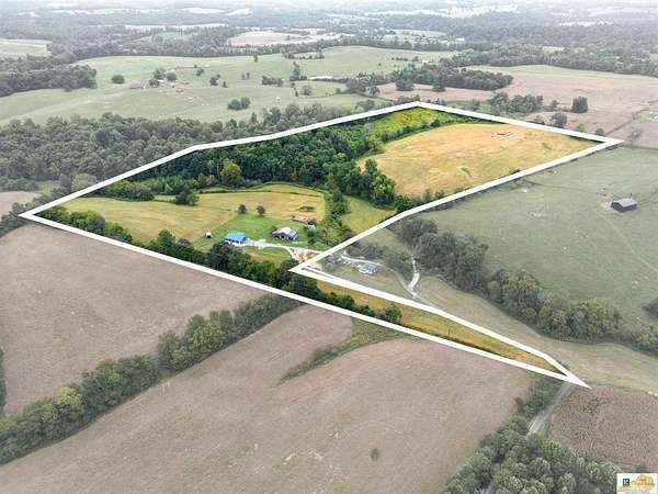 40.8 Acres of Agricultural Land with Home for Sale in Jamestown, Kentucky