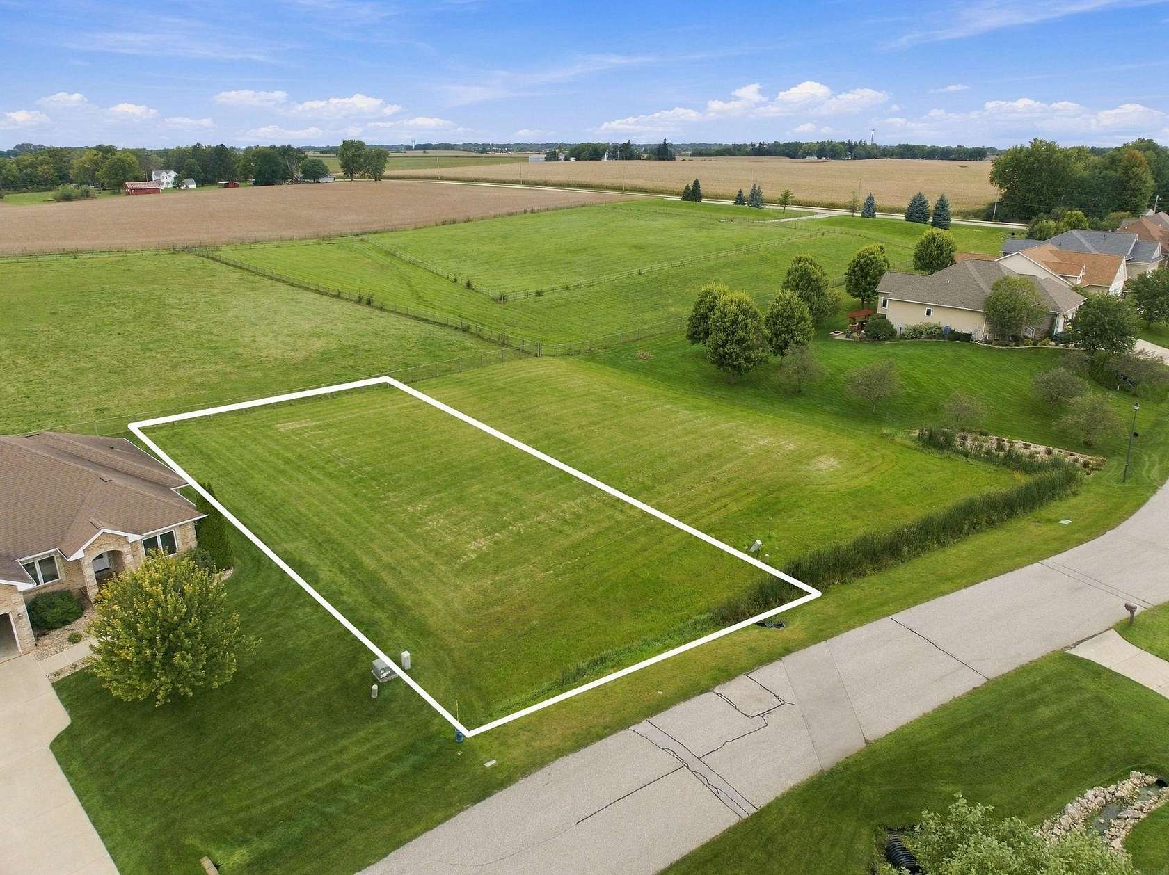 0.28 Acres of Residential Land for Sale in Waterloo, Iowa