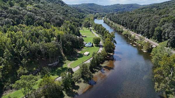 5.66 Acres of Residential Land for Sale in Ronceverte, West Virginia