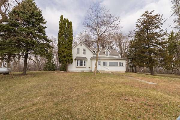 8 Acres of Land with Home for Sale in Hutchinson, Minnesota