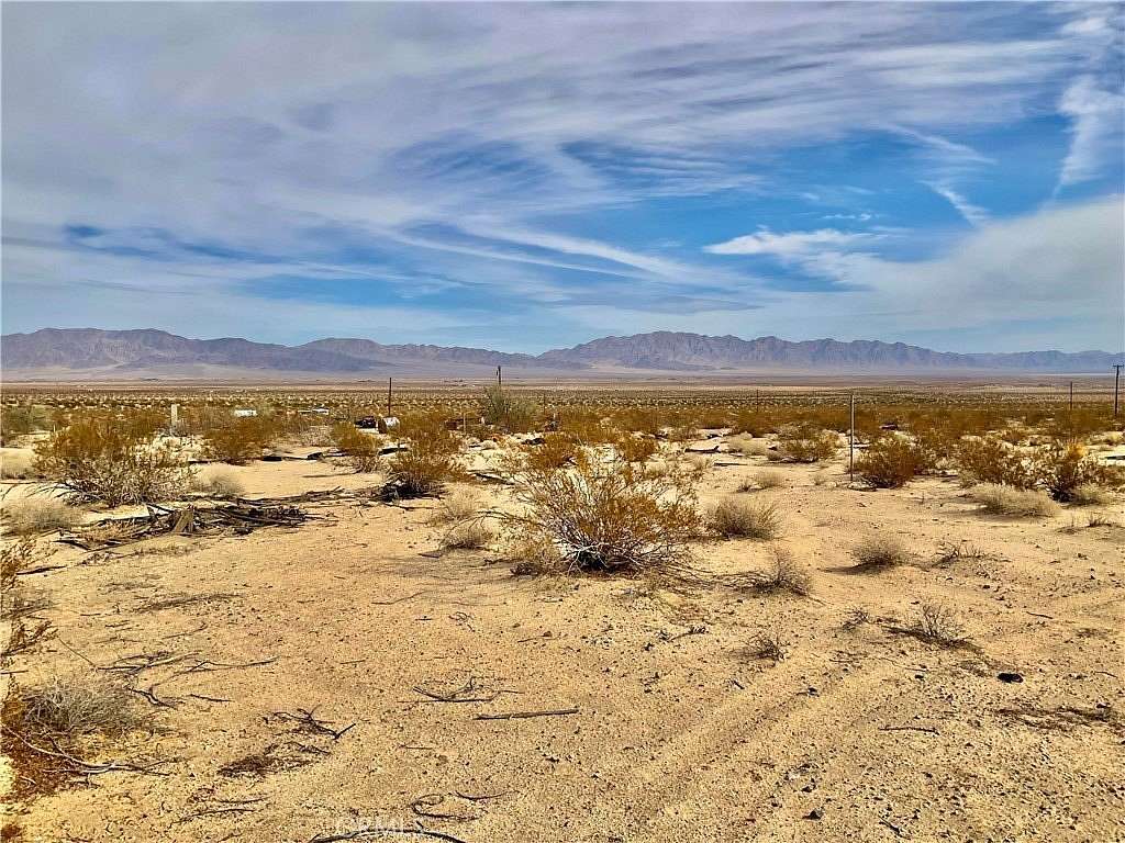 5 Acres of Residential Land for Sale in Twentynine Palms, California