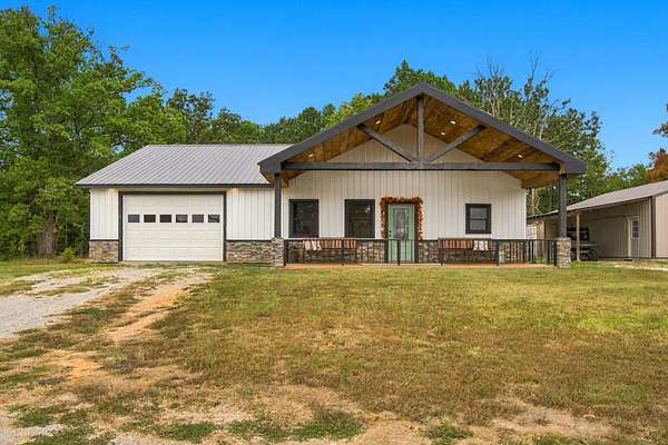 5 Acres of Land with Home for Sale in Willow Springs, Missouri