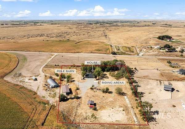 5 Acres of Land with Home for Sale in Caldwell, Idaho