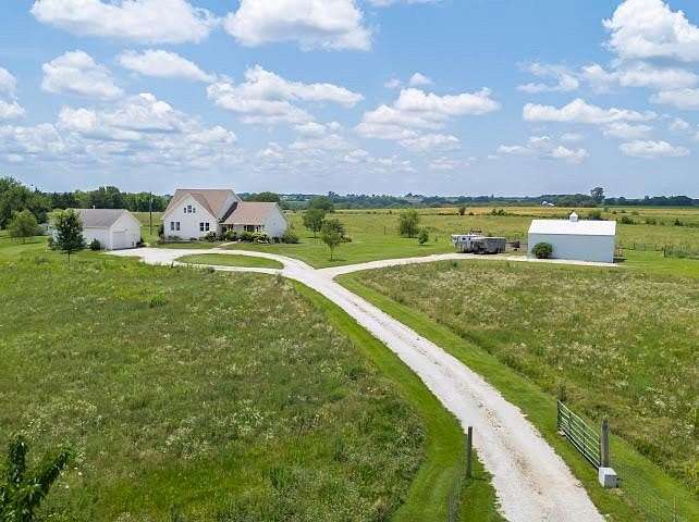 19 Acres of Land with Home for Sale in Warrensburg, Missouri