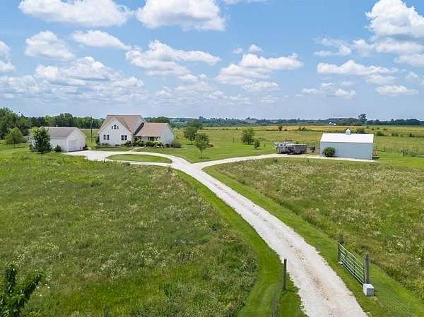 19 Acres of Land with Home for Sale in Warrensburg, Missouri
