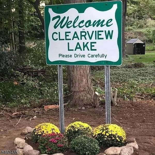 0.28 Acres of Residential Land for Sale in Hampton Township, New Jersey
