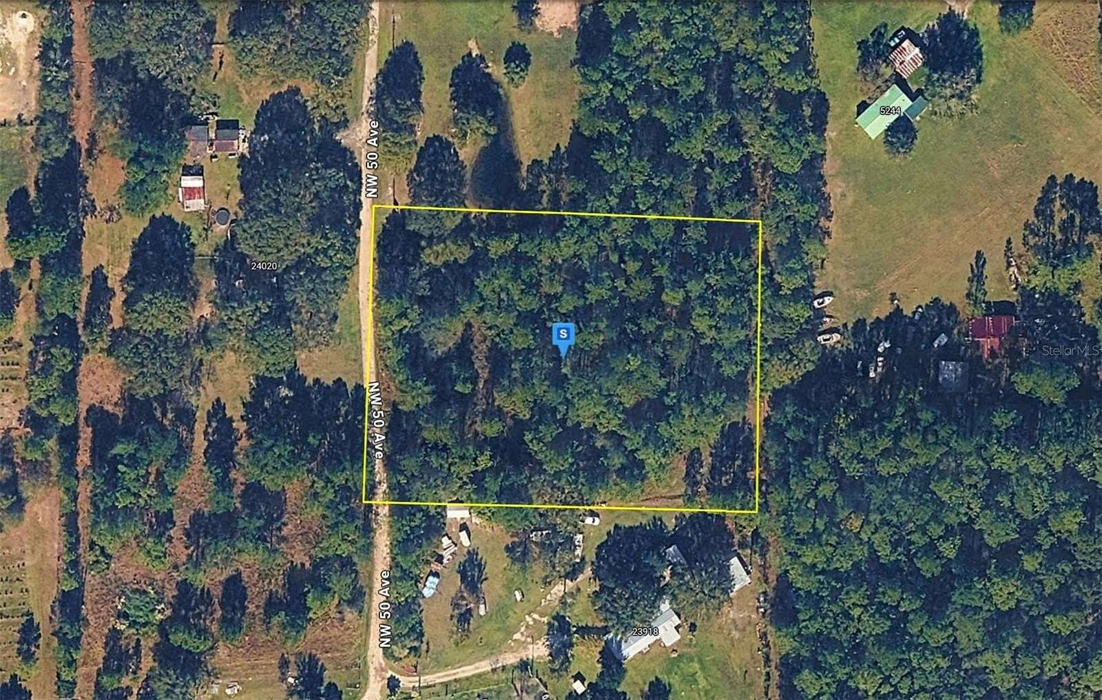 2 Acres of Residential Land for Sale in Lawtey, Florida