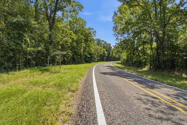 28.6 Acres of Recreational Land for Sale in San Augustine, Texas