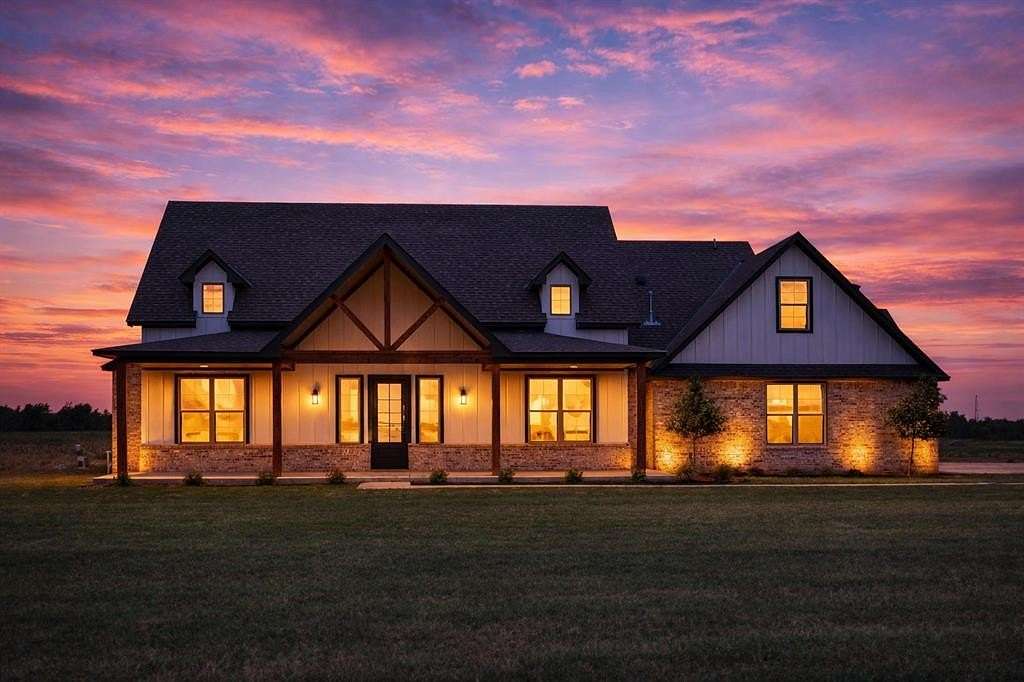 5.2 Acres of Land with Home for Sale in Yukon, Oklahoma