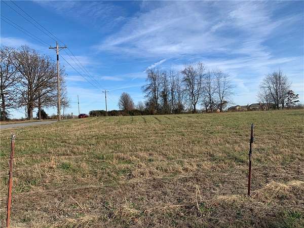 8.38 Acres of Land for Sale in Bentonville, Arkansas