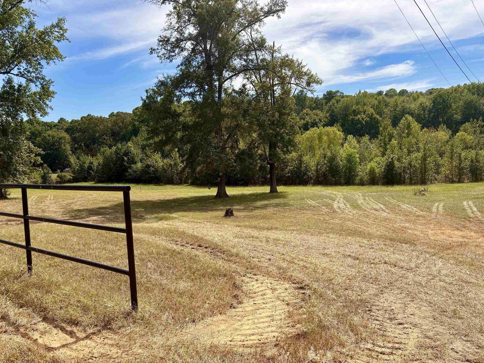 1.68 Acres of Residential Land for Sale in Longview, Texas