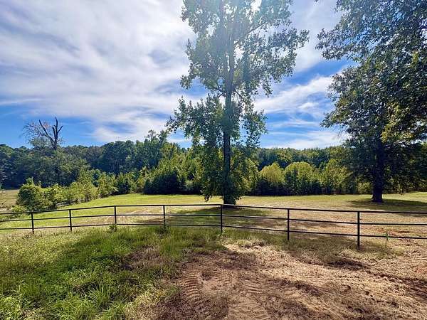 2.22 Acres of Residential Land for Sale in Longview, Texas