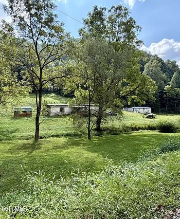 28.4 Acres of Recreational & Residential Land for Sale in Fort Blackmore, Virginia