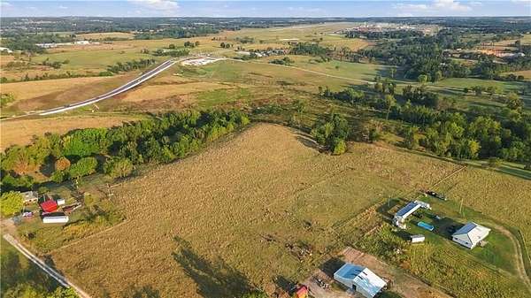 5 Acres of Land for Sale in Bentonville, Arkansas