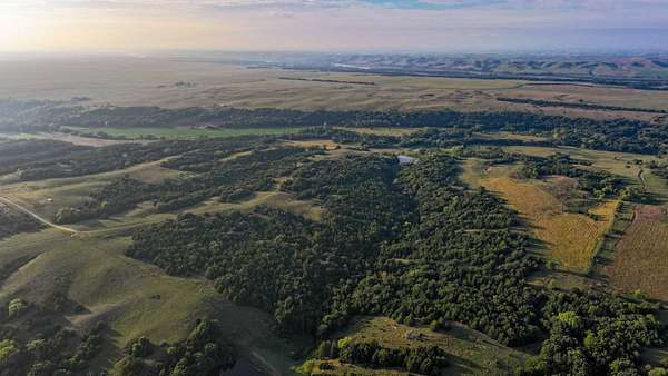 373 Acres of Recreational Land with Home for Sale in Lynch, Nebraska