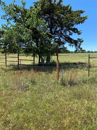 10 Acres of Commercial Land for Sale in Bowie, Texas