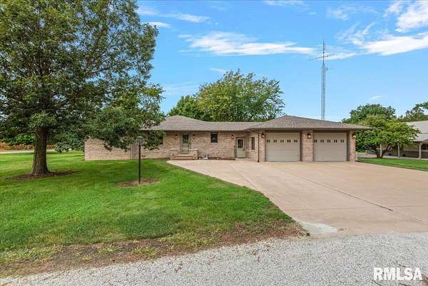 2 Acres of Land with Home for Sale in Table Grove, Illinois