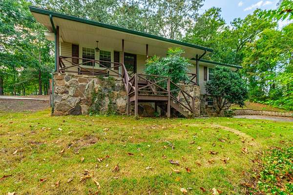 2.4 Acres of Land with Home for Sale in Hixson, Tennessee