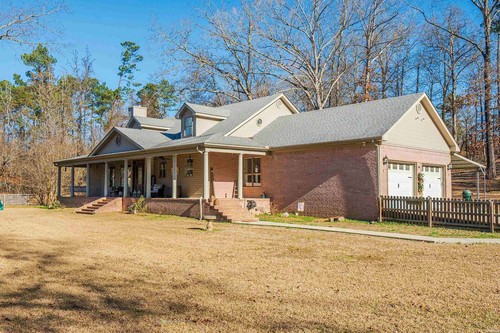 8.53 Acres of Land with Home for Sale in Malvern, Arkansas